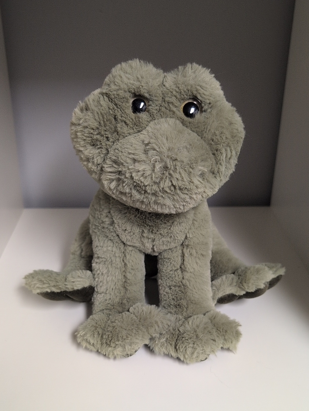 Douglas Cuddle Toys Finnie The Frog Soft Frog Collectible Plush